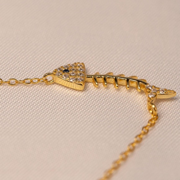 Swarovski Silver Fishbone Necklace - Picture 4 of 4